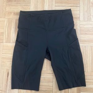 Lululemon Biker Shorts 8” Olive Green